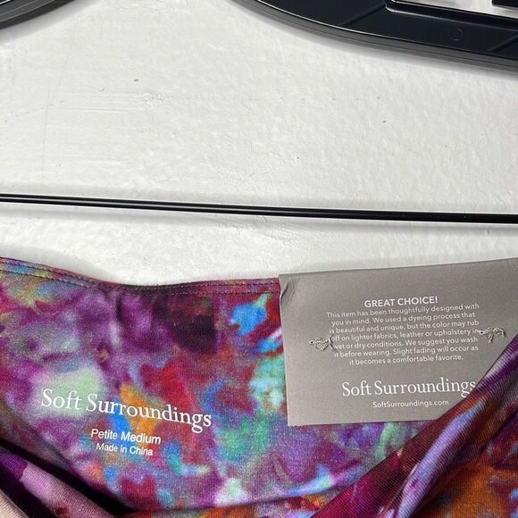 Soft Surroundings Womens Size PM Must Have Giardino Leggings Piera Purple - Picture 7 of 9